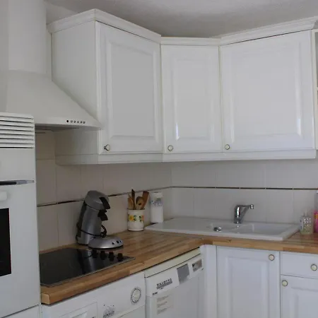 T2 Climatise Avec Piscine Et Parking Au Cap D'agde - Fr-1-607-52 Apartamento Agde